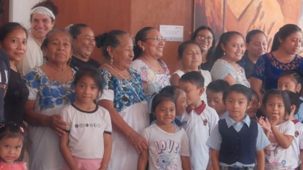 Rinden homenaje a Cecilio Chi en Tihosuco por su legado en la Guerra de Castas
