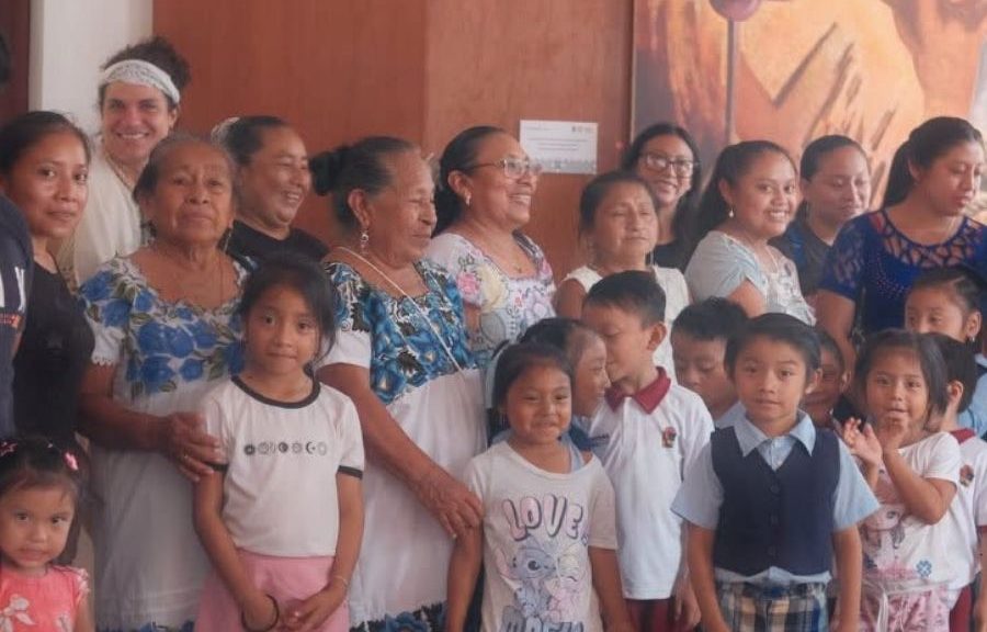 Rinden homenaje a Cecilio Chi en Tihosuco por su legado en la Guerra de Castas