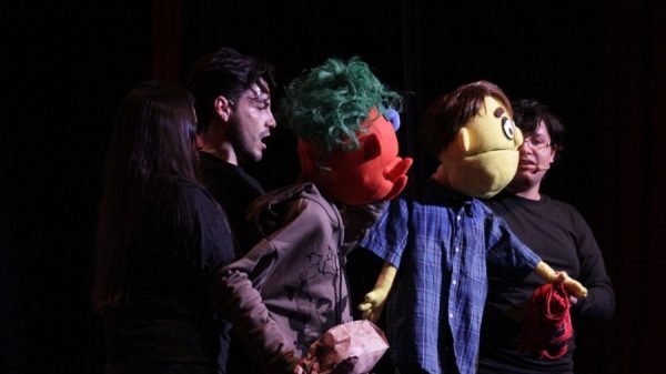 “Supermanzana Q” llega a Cancún con humor, música y títeres