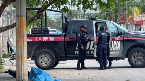 Hallan a hombre sin vida en la Región 100 de Cancún