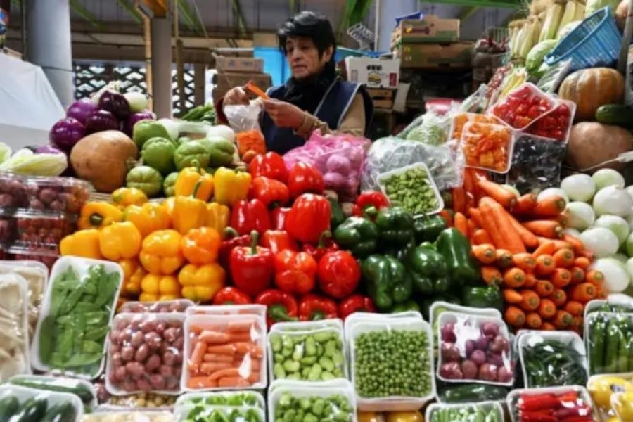 Inflación en México baja a 3.55% y alcanza mínimo de varios meses