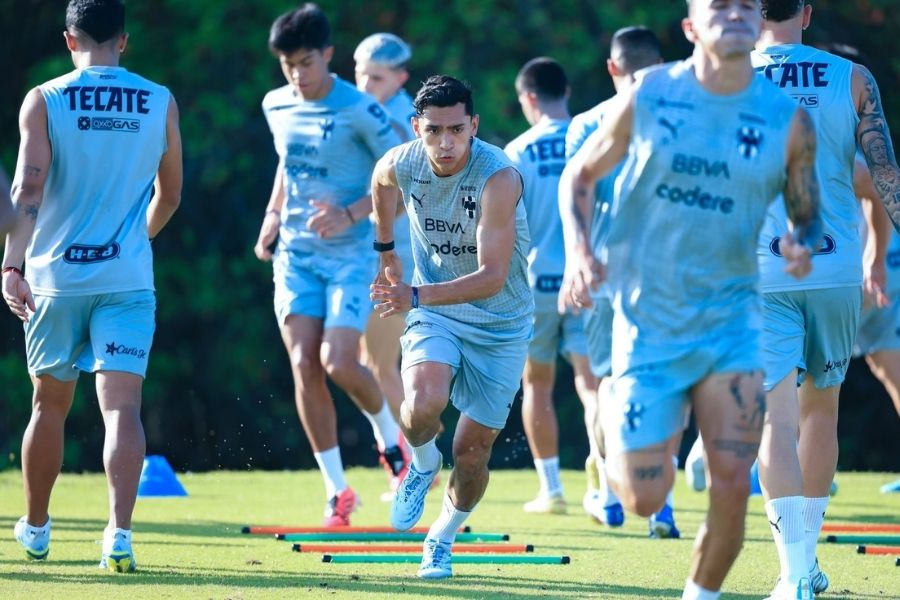 Rayados realiza pretemporada en el Caribe Mexicano con Almeyda