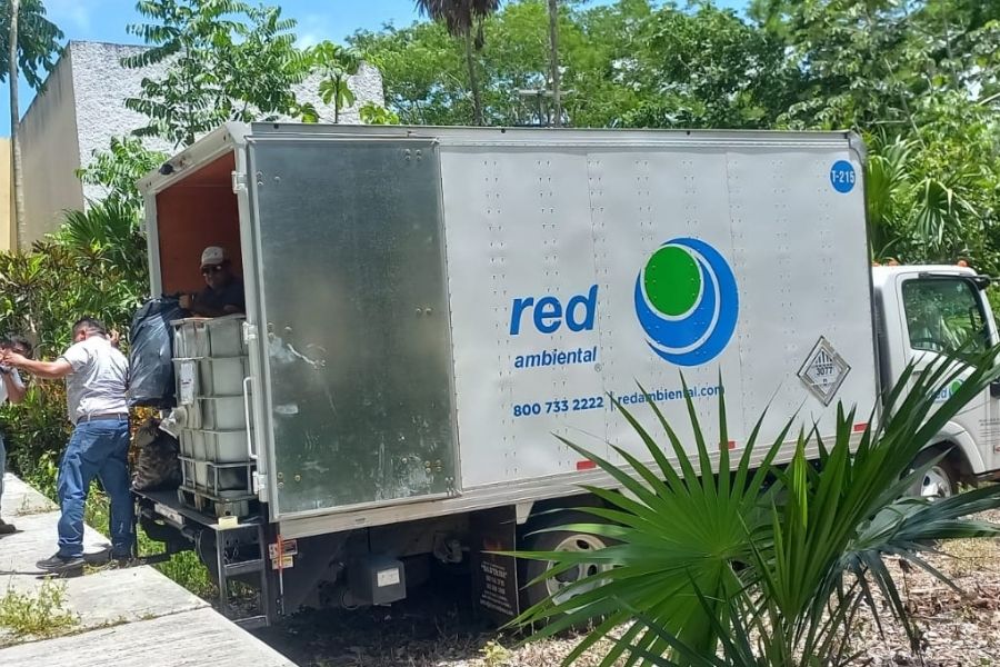 Retiran medicamentos caducados tras años de abandono en San Cosme