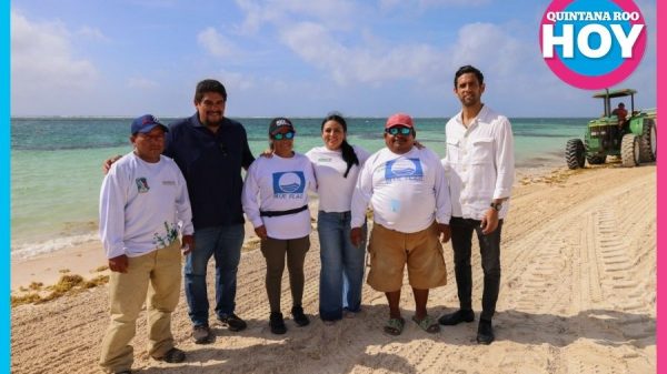 Puerto Morelos refuerza combate al sargazo en sus playas