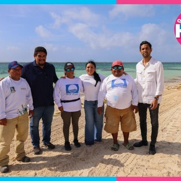 Puerto Morelos refuerza combate al sargazo en sus playas