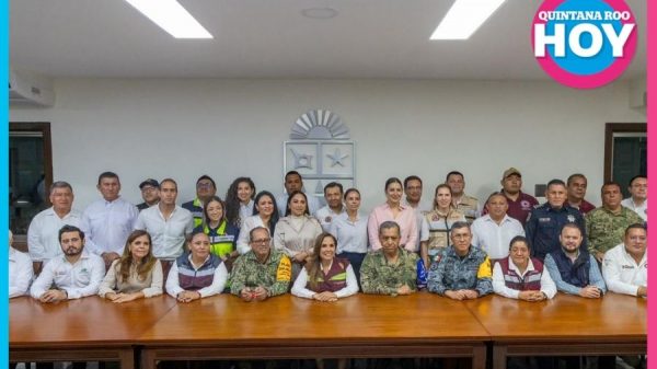 Estefanía Mercado refuerza prevención ante ciclones en Quintana Roo