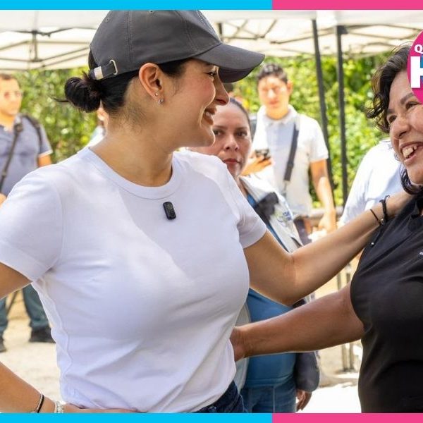 Estefanía Mercado entrega actas gratuitas a familias de Los Pájaros