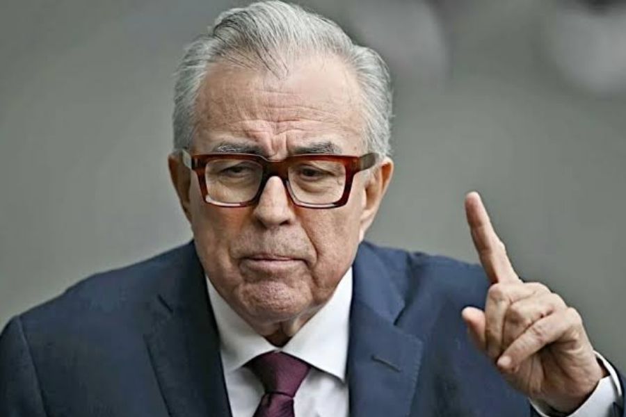 Rubén Rocha reaparece a 69 días de dejar la gubernatura