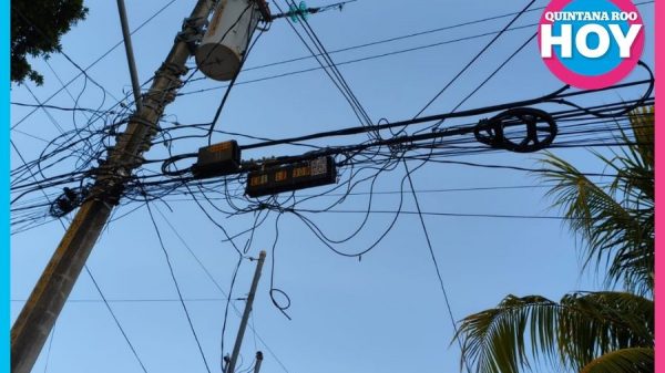 Cableado muerto, un riesgo que crece en calles de Quintana Roo