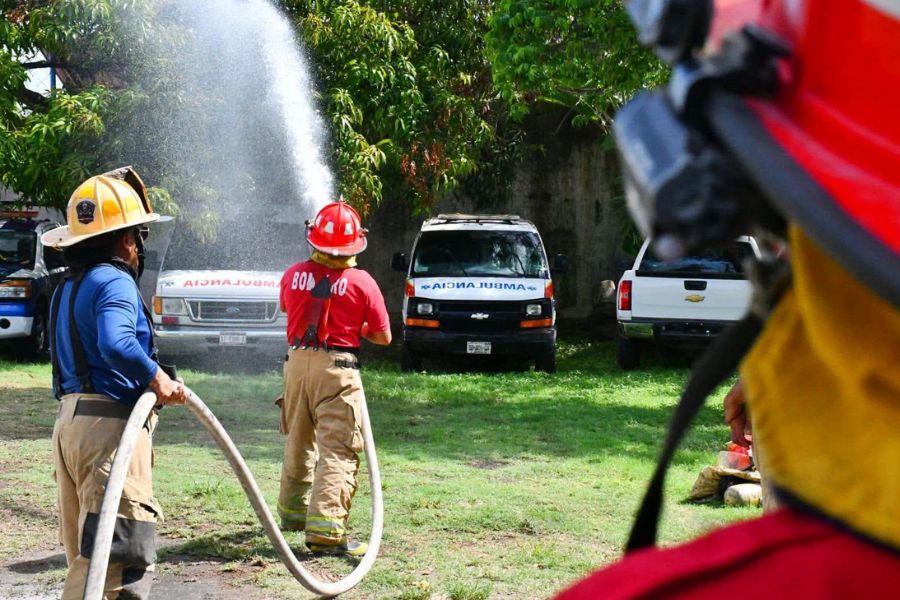 Chetumal proyecta una cuarta estación de bomberos a futuro
