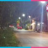 Cruzar la calle también es un riesgo por falta de banquetas