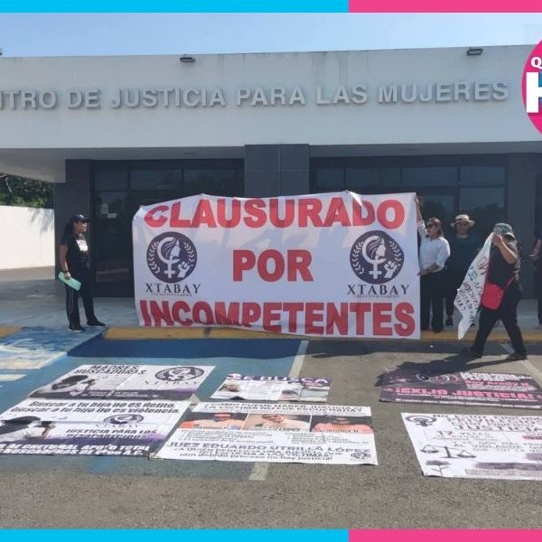 Víctimas protestan por presunta falta de atención de la FGE
