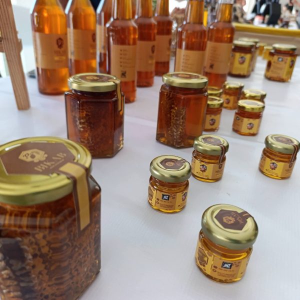 Cae precio de la miel y golpea a productores de Quintana Roo