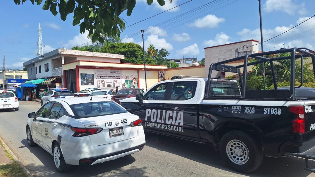 Reportan presuntos hombres armados en mercado de FCP