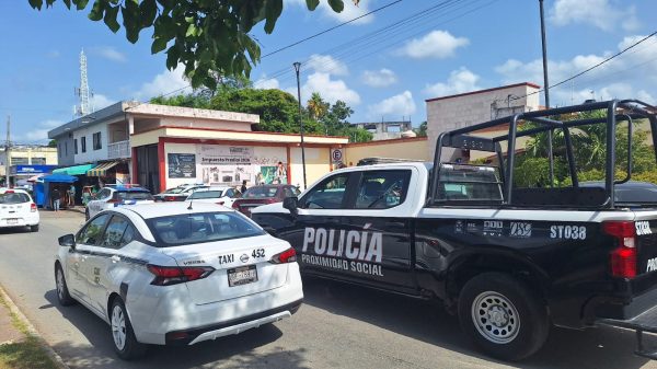 Reportan presuntos hombres armados en mercado de FCP
