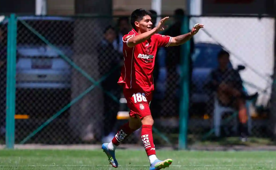 César “Chicharito” Díaz marca con Toluca Sub-21