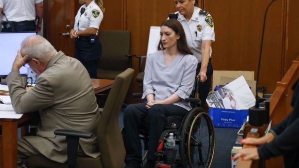 Juicio de Lindsay Clancy entra en etapa de la defensa