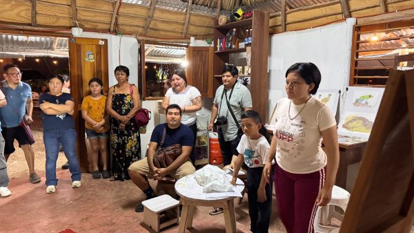 Teatro y lectura activan la memoria en Felipe Carrillo Puerto