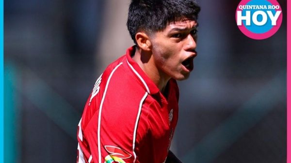 César “Chicharito” Díaz se perfila para debutar Toluca