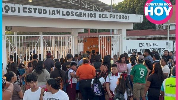 El regreso a clases masivo en Cancún sacude a la ciudad