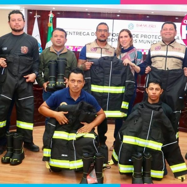 Bomberos de Isla Mujeres reciben más equipo e instalaciones