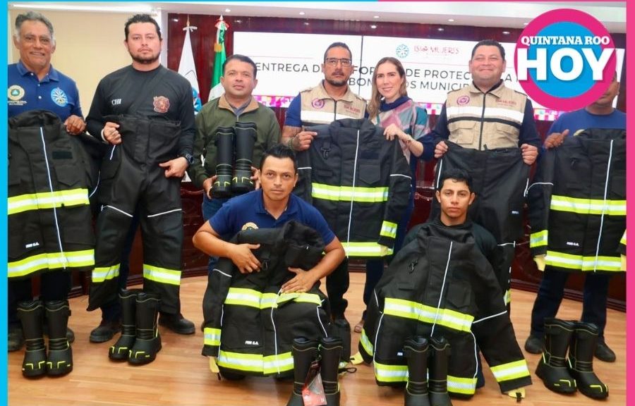 Bomberos de Isla Mujeres reciben más equipo e instalaciones