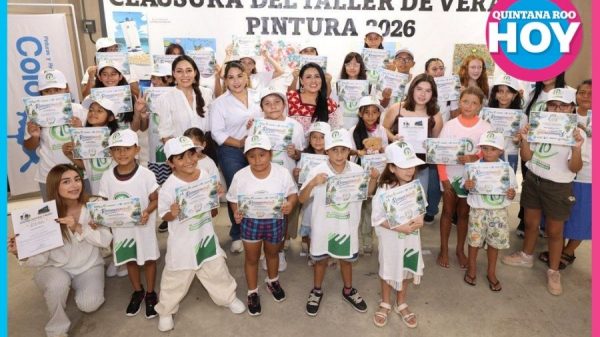 38 participantes concluyen Taller de Pintura en Puerto Morelos