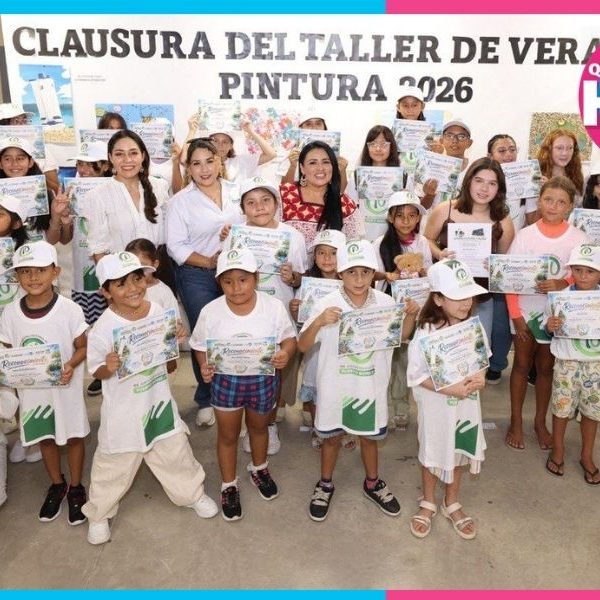 38 participantes concluyen Taller de Pintura en Puerto Morelos
