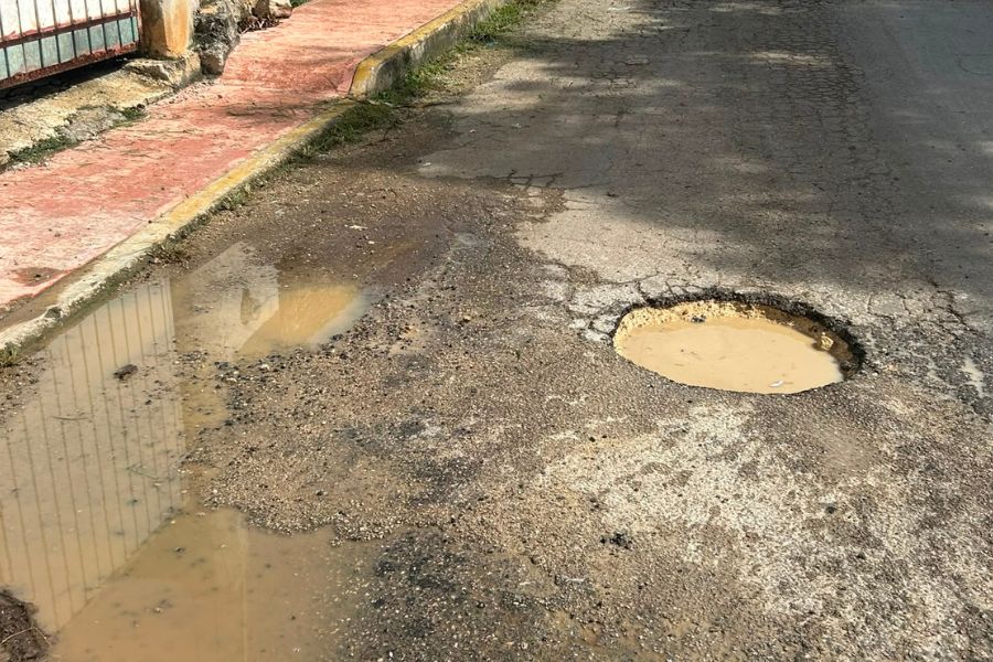 Baches afectan calles de Kantunilkín