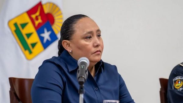 Piden denunciar a funcionarios públicos por posibles irregularidades