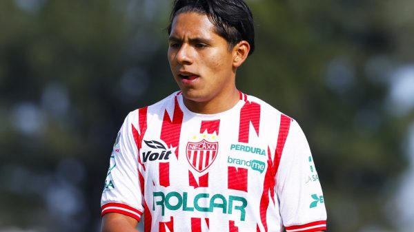 Israel Tello quiere recuperar su lugar con Necaxa
