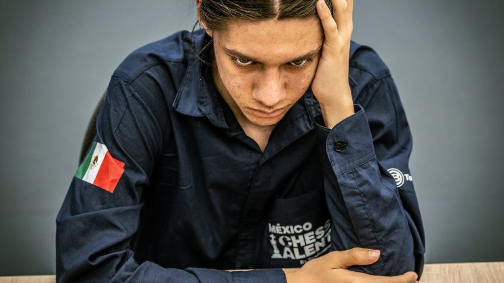 Levi Kalani, campeón invicto de ajedrez en Hungría