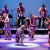 Tambores y danza hacen vibrar al Teatro de la Ciudad