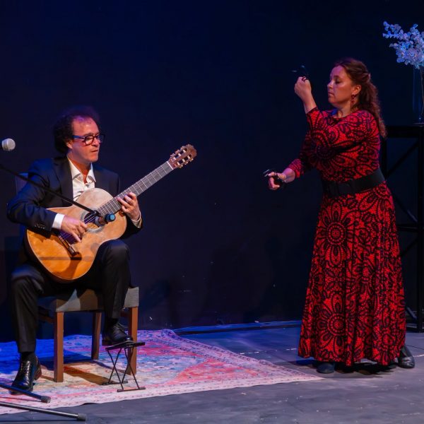 “Pasión de Guitarra y Danza” une música y movimiento