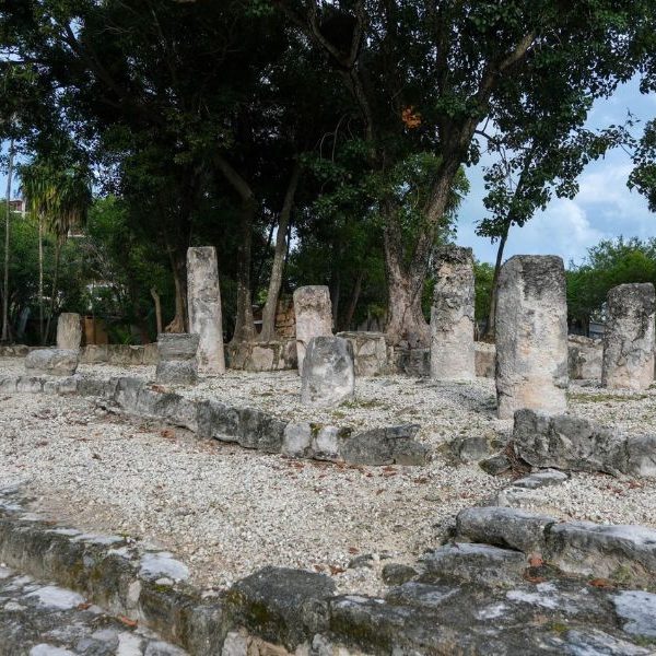 La belleza de Cancún no solo son playas es patrimonio y cultura maya.