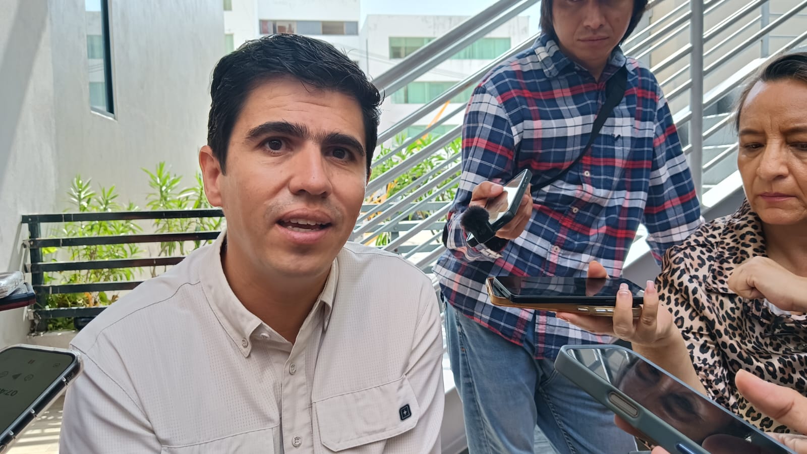 Buscan regular rentas vacacionales con plan integral