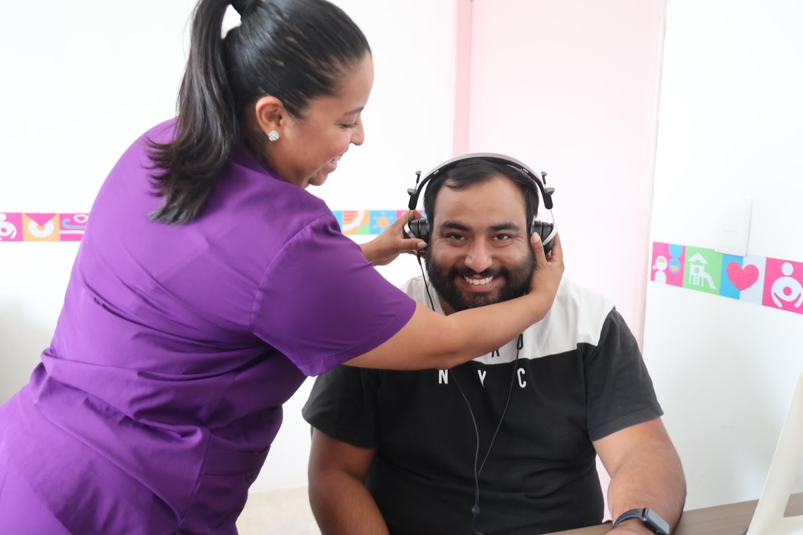 Isla Mujeres acerca servicios de audiometría a familias