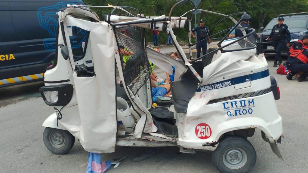 Muere mototaxista tras choque en Playa del Carmen