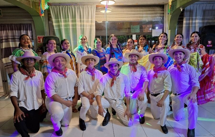 La Guelaguetza llega a Cancún con sabores de Oaxaca