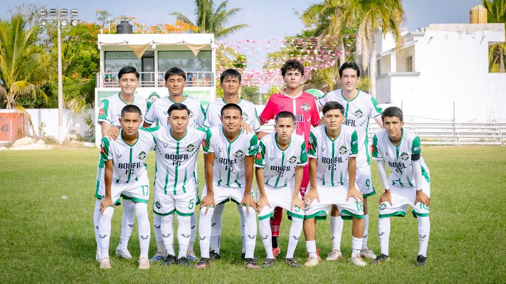Ejidatarios de Bonfil vencen al Inter Playa 2-1