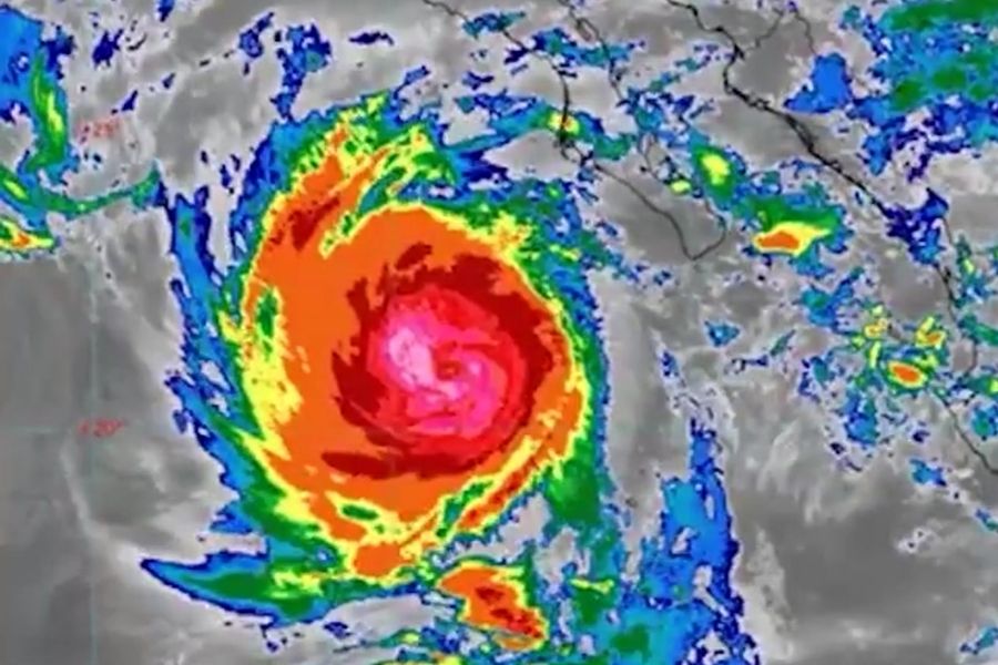 Huracán Polo se acerca a Baja California Sur, suspenden clases
