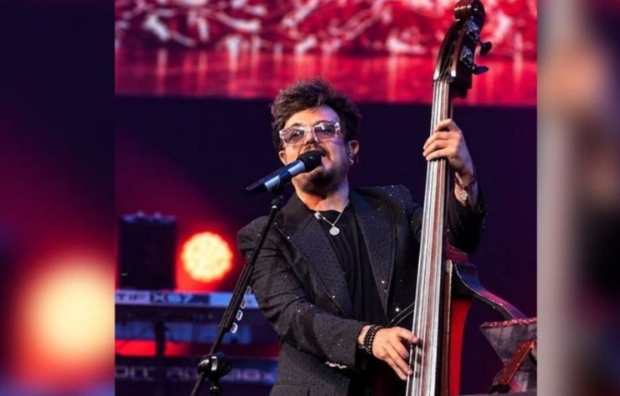 Aleks Syntek anuncia salida de México tras polémica