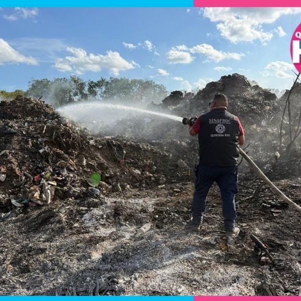 Incendio en basurero municipal Felipe Carrillo Puerto avanza a 60% de liquidación