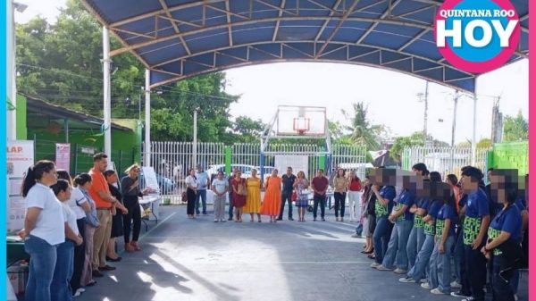Piden a padres regular uso de celulares en menores en Chetumal