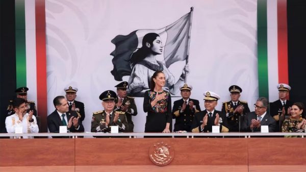 Claudia Sheinbaum conmemora a los niños héroes de Chapultepec