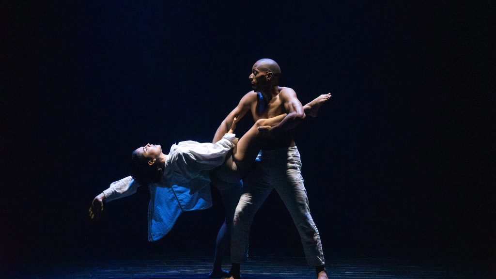 GENESIS llega al CCX con danza-teatro en Cancún