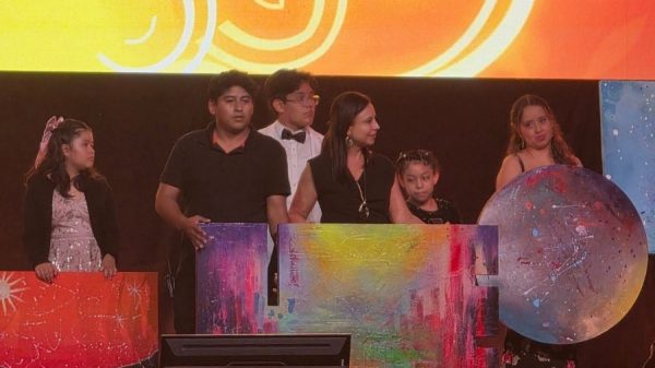Arte y solidaridad brillan en Gala Teletón de Cancún