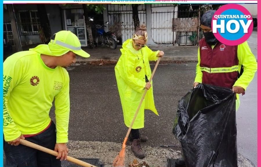Lluvias en Cancún movilizan a 350 trabajadores para prevenir inundaciones