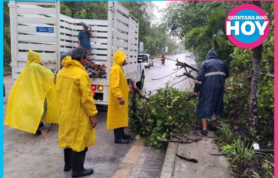 Puerto Morelos refuerza atención por lluvias y encharcamientos