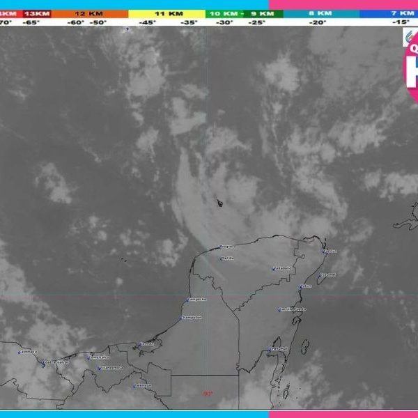 Lluvias en Quintana Roo hoy con calor y actividad eléctrica